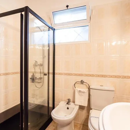 Гостевой дом Guestready - Sea-view Retreat In Madeira 4*