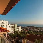 Guestready - Sea-view Retreat In Madeira フンシャル