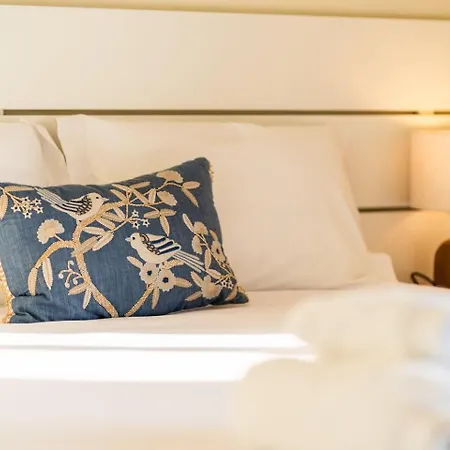 Pensionat Guestready - Sea-view Retreat In Madeira 4*