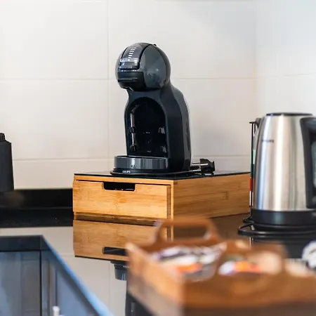 Pensionat Guestready - Sea-view Retreat In Madeira